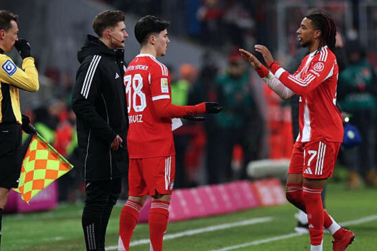 Felipe Chávez ingresó por Michael Olise en Bayern Múnich (Foto: Getty Images)