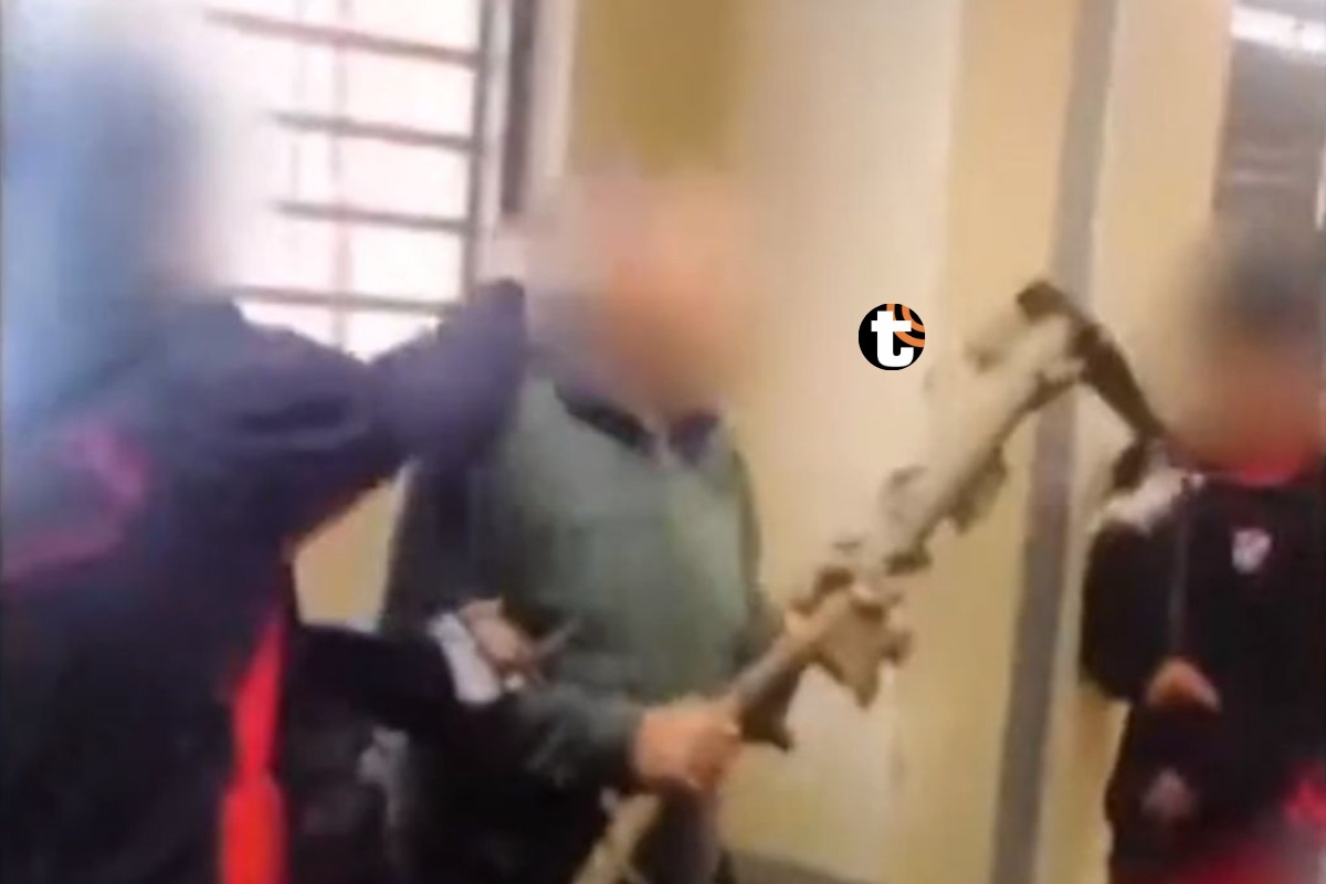 Menores de colegio Ricardo Palma agredieron a profesor con bofetadas, patadas y golpes con una casaca.