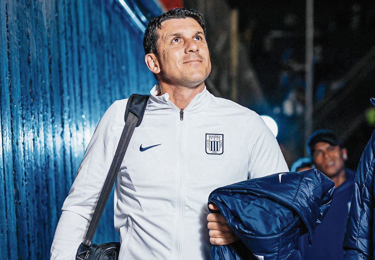 Mauricio Larriera está invicto desde que llegó a Alianza Lima