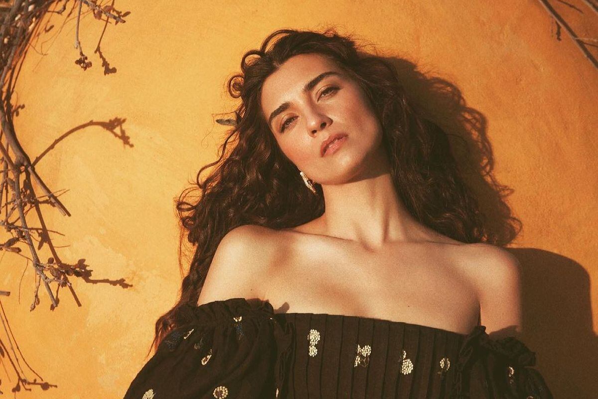 Tuba Büyüküstün nació el 5 de julio de 1982 en Estambul, Turquía (Foto: Tuba Büyüküstün/Instagram)