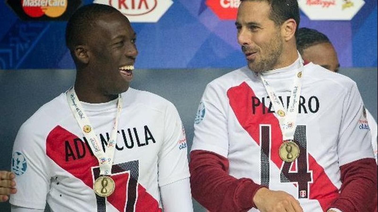 Luis Advíncula debuta en la selección con medalla de bronce (foto: GEC)
