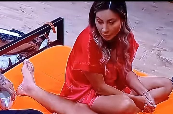 Pamela López aconseja a Gabriela Herrera.