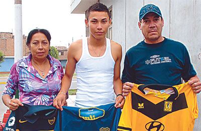 Delantero peruano Jean Carlo Deza, de 16 años, jugará por la reserva de Boca Juniors