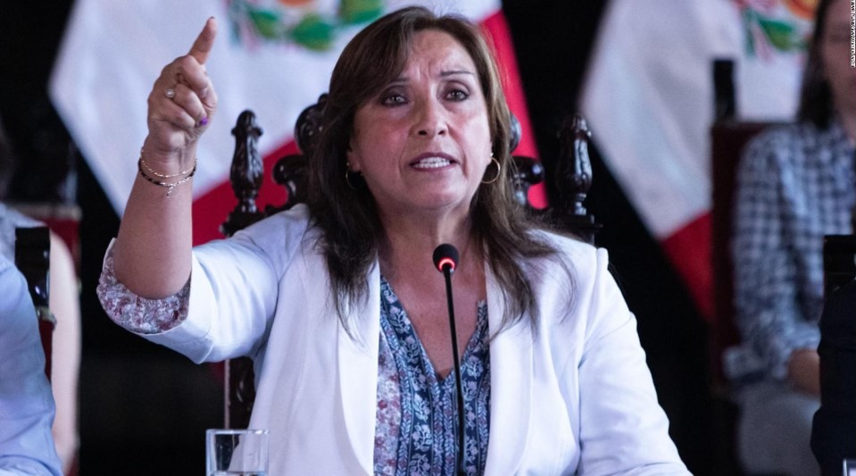 Fiscalía ya pidió información de los relojes Rolex de Dina Boluarte. (Foto CNN)