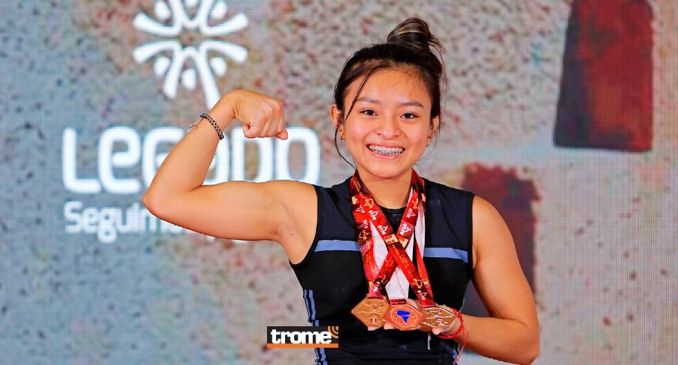 Analí Saldarriaga es una Joven campeona mundial de levantamiento de pesas. Tiene actualmente 17 años y quiere clasificar a los Panamericanos Santiago 2023. (Legado)