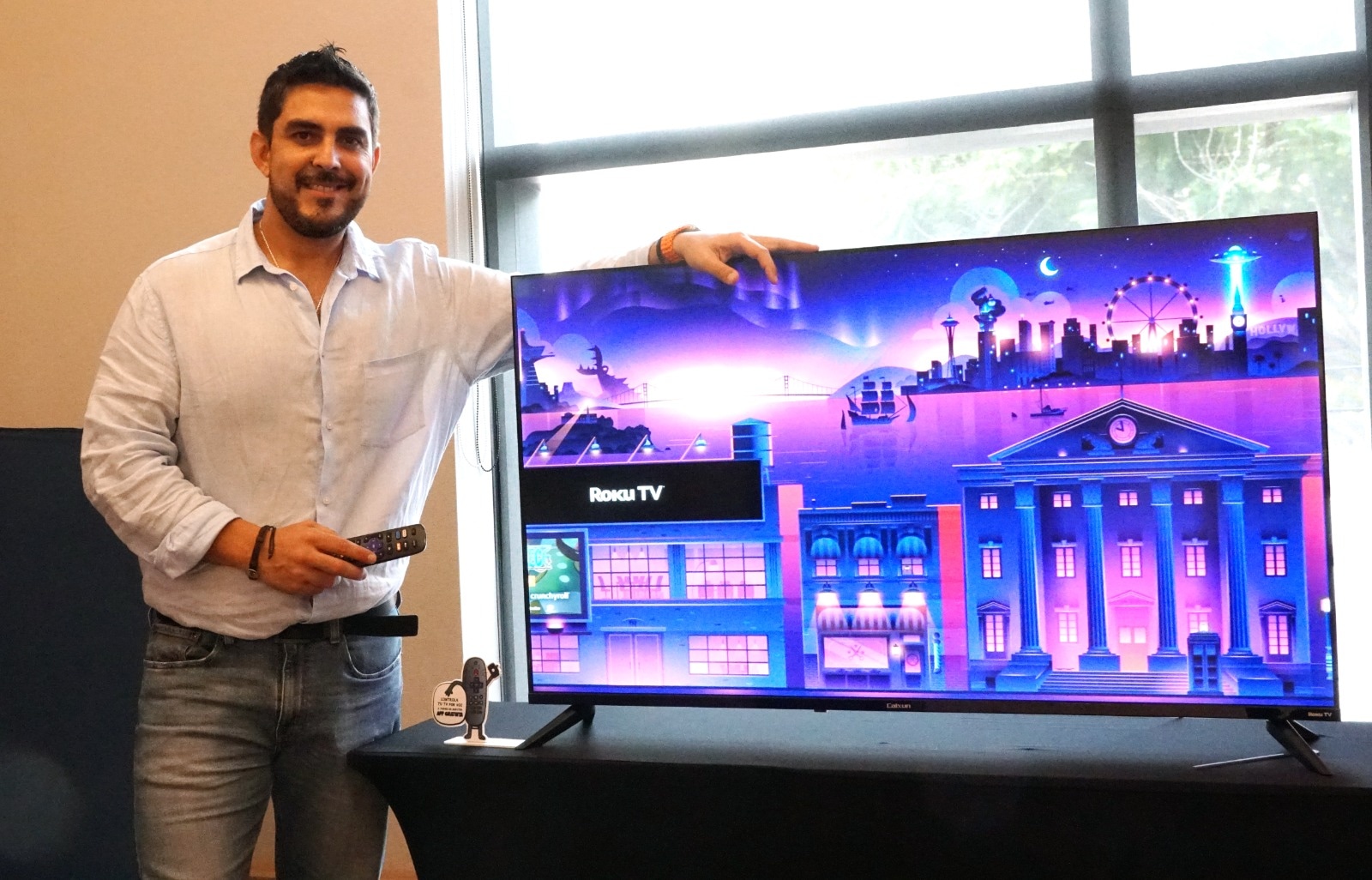 Los nuevos modelos de Caixun Roku TV están disponibles en LED HD de 32″, LED FHD de 43″ y LED UHD de 50″.