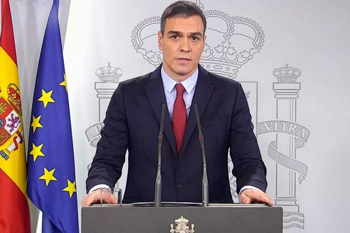Pedro Sánchez, presidente de Gobierno de España, anunció el estado de alarma en todo el territorio ibérico para evitar la expansión del coronavirus. | Foto: Captura YouTube