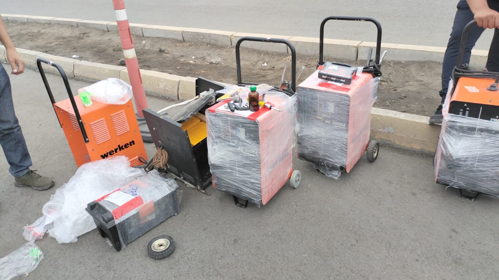 Policía incautó 50 kilos de droga que iba camuflada como encomienda en un bus que iba al sur del país. (Foto: PNP)