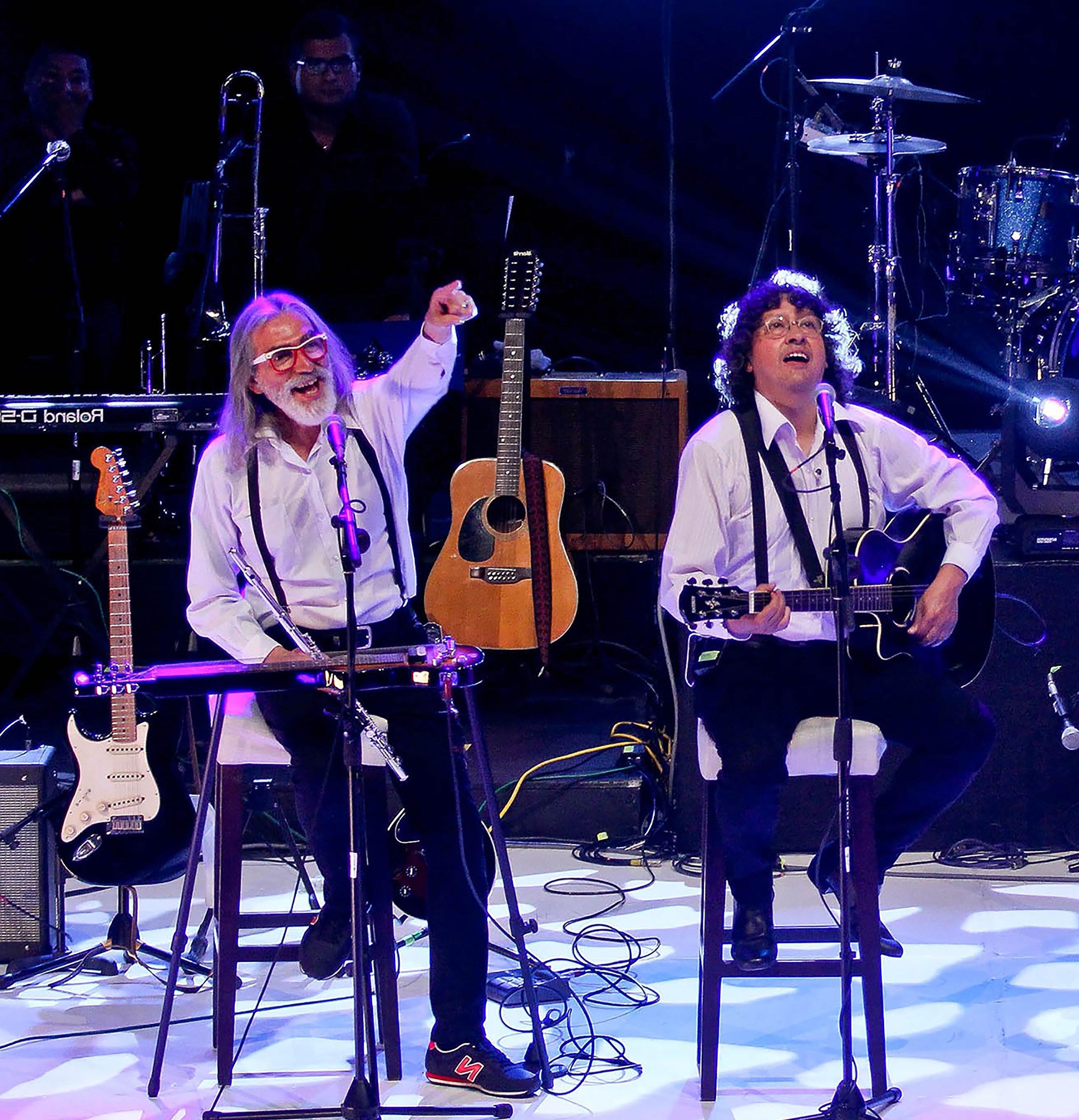 Edmundo Delgado y Tavo Castillo, músico de "Frágil", juntos para tributo a Los Beatles.