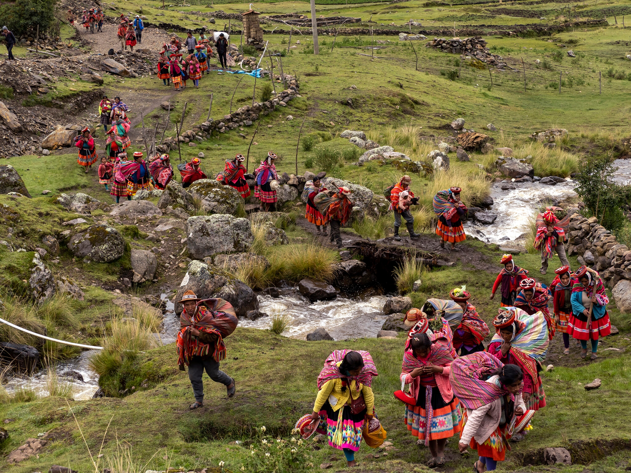 Su enfoque holístico y su compromiso con el bienestar de las comunidades locales han sido fundamentales para su éxito y reconocimiento a nivel internacional.