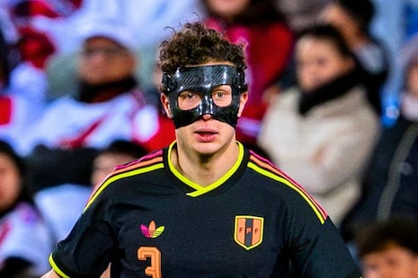Fabio Gruber se lesionó en la Bundesliga y no estará en los amistosos de la blanquirroja