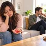 Migajas de amor: ¿por qué aceptamos tan poco cariño en una relación?