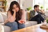 Migajas de amor: ¿por qué aceptamos tan poco cariño en una relación?