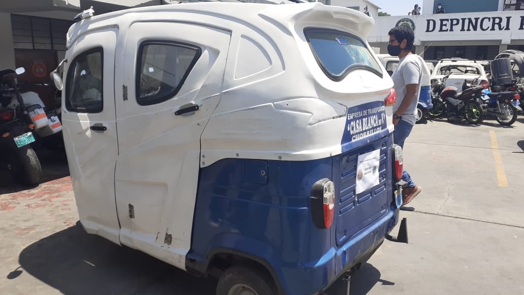 Los venezolanos Winder Michael Escalante Lango (25), ‘Gordo’, y Yonaiker Gabriel García Villegas (22), ‘Yonaiker’, de la banda ‘Los venecos de Buenos Aires’, fueron detenidos por la policía por ser autores de más de cinco asaltos a mano armada.