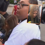Naldy Saldaña es insultada por mujer a su llegada a declarar a la Depincri San Juan de Lurigancho