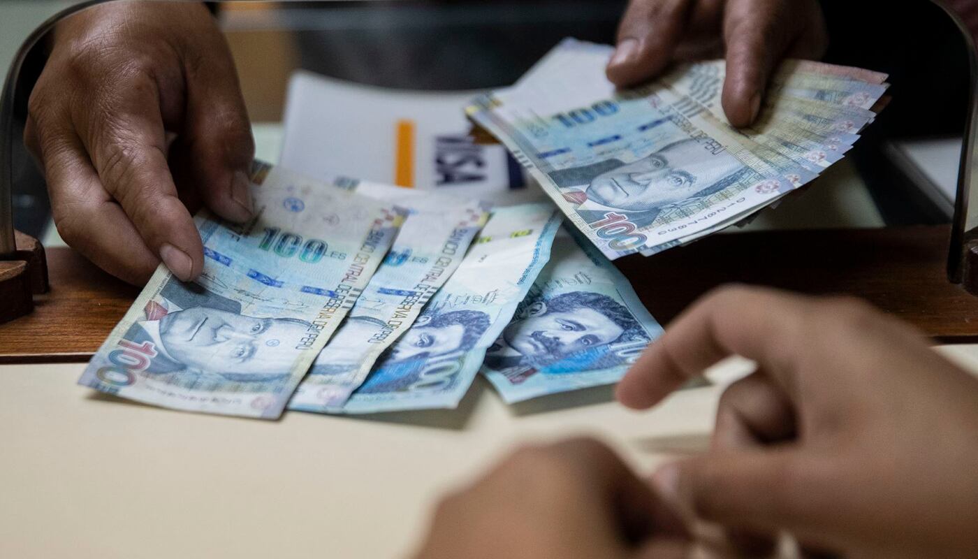 Esta es la fecha de primer depósito de hasta 21.400 soles luego de presentar solicitud de retiro en tu AFP desde el 21 de octubre del 2025 | Foto: Andina