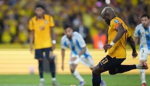 Argentina cayó 0-1 en Ecuador, en su último encuentro por las Eliminatorias 2026 | VIDEO