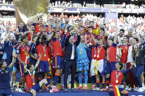 España merecido campeón del mundo: En cinco días hizo puré a la Francia de Mbappé y a la Scaloneta de Mes...