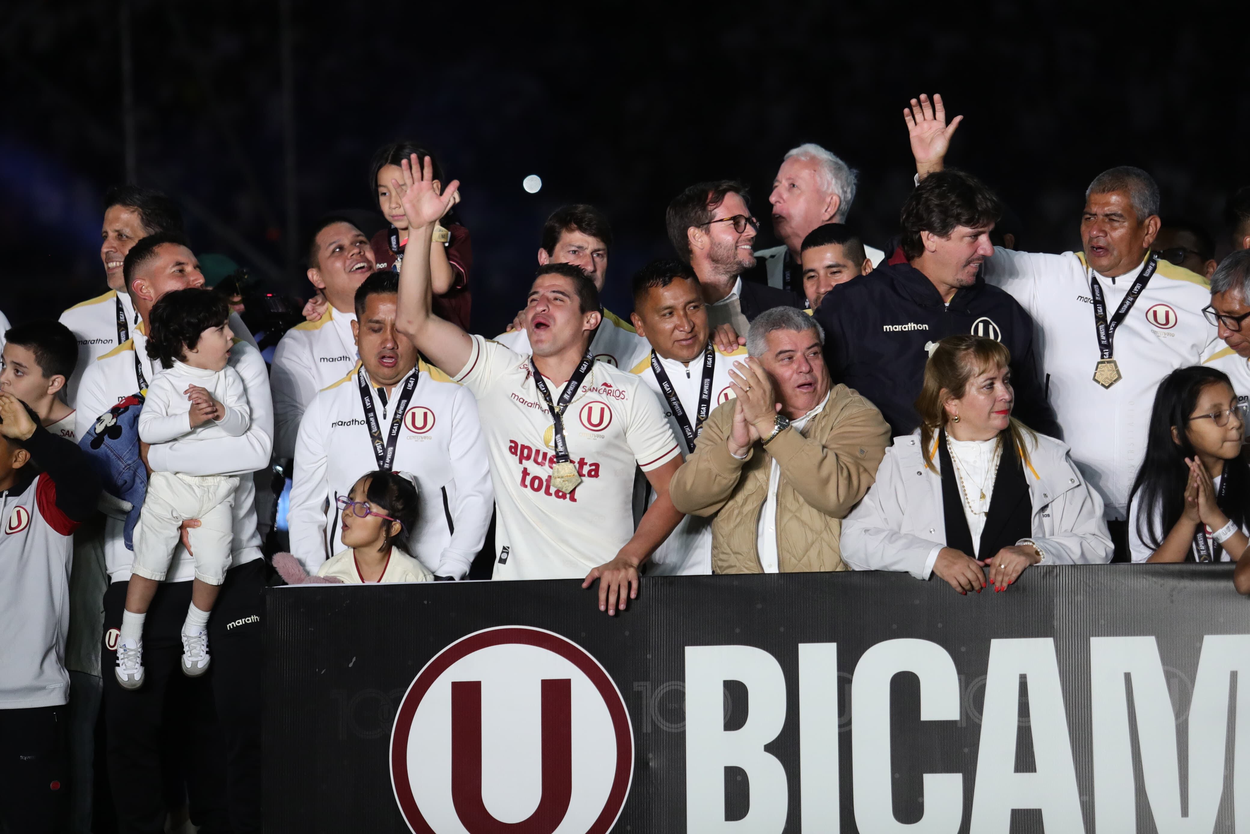 Universitario celebró bicampeonato en el Monumental. (Foto: GEC)