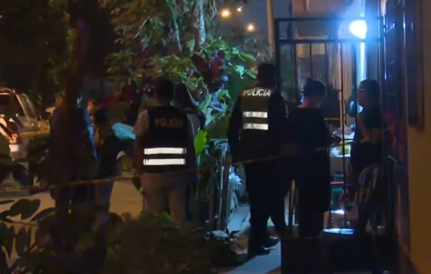 San Martín de Porres: Dos hermanas anticucheros son asesinadas por sicarios | VIDEO