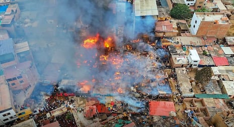 Chancay: Dantesco incendio arrasa 25 viviendas y deja a familias sin nada | VIDEO