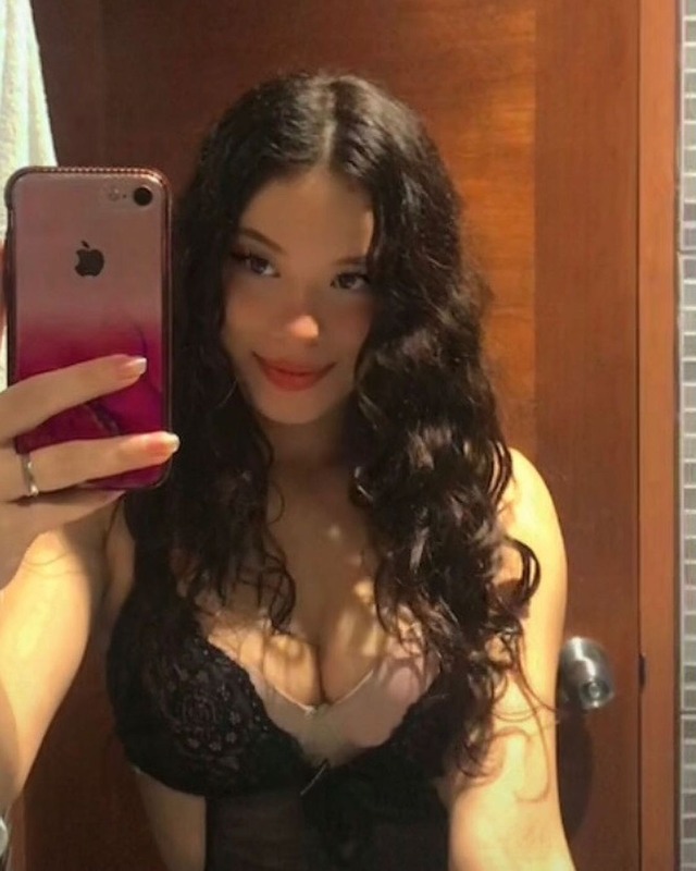 Yanira Higginson muestra su lado más sensual en redes sociales.
(@yanihigginss)