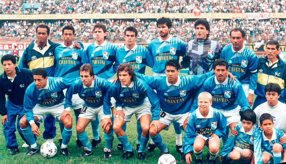 El 27 de octubre de 1996 es una de las fechas más importantes para los hinchas de Sporting Cristal. Este jueves se cumplieron 20 años del recordado tricampeonato. (Foto: Facebook - Sporting Cristal)
