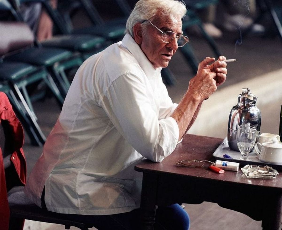 El actor en su papel en la cinta "Maestro" (Foto: @bradleycooper__original / Twitter)