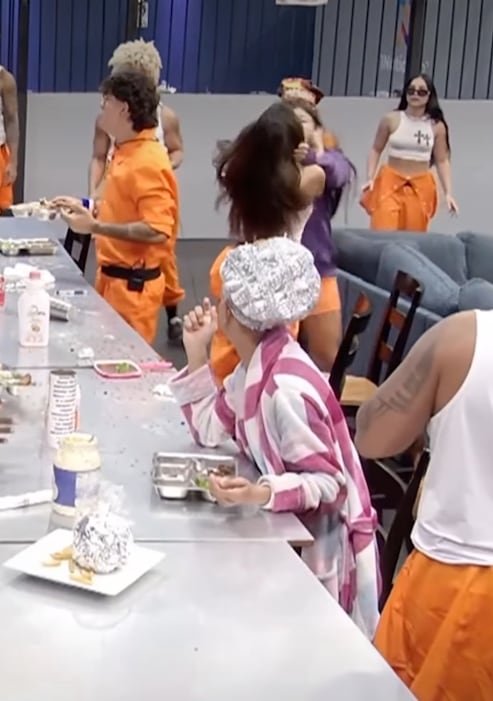 Sheila agarró de los pelos a Samahara Lobatón y la hija de Melissa Klug exigió que la boten del reality.