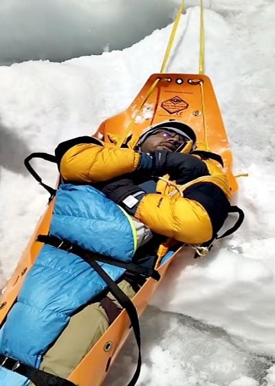 El ciudadano indio Kailash Tiagraham fue rescatado con vida.