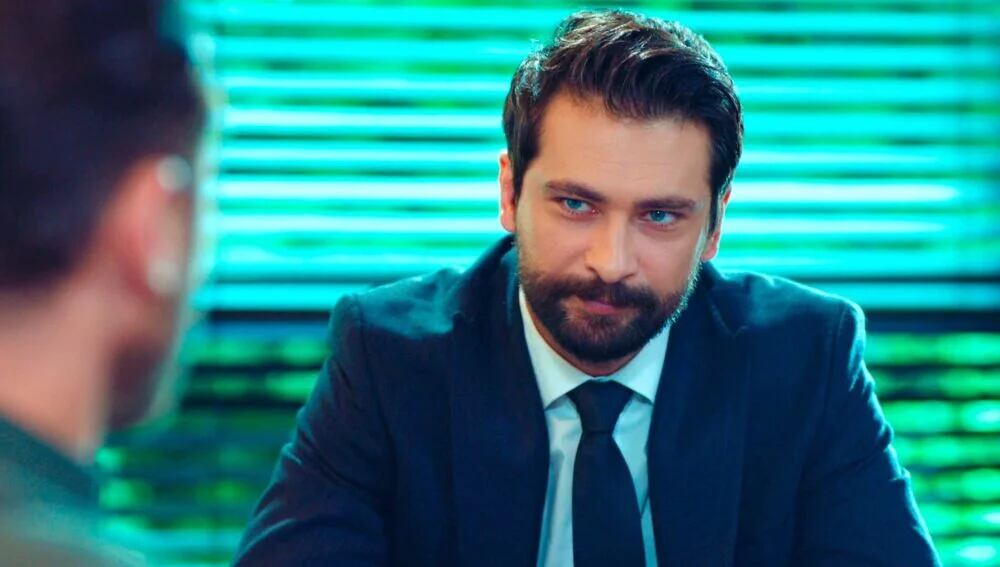 El actor turco Onur Tuna en el papel de Alihan en la telenovela "Pecado original" (Foto: Med Yapim)