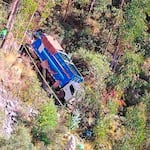 Cusco: Seis fallecidos y cinco heridos por caída de camión a pendiente en frustrado asalto de carreteras