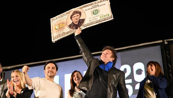 Javier Milei: Así fue el ascenso al poder del político que rompió esquemas en Argentina