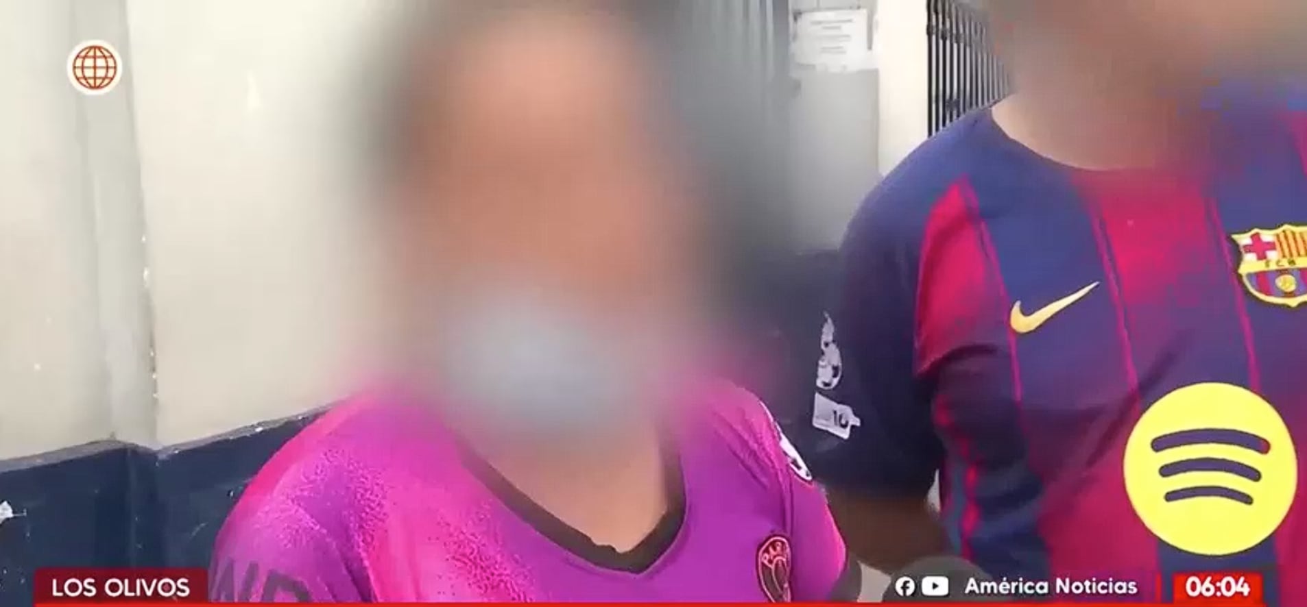 Hombre fue brutalmente asesinado por falsos pasajeros. (América TV)