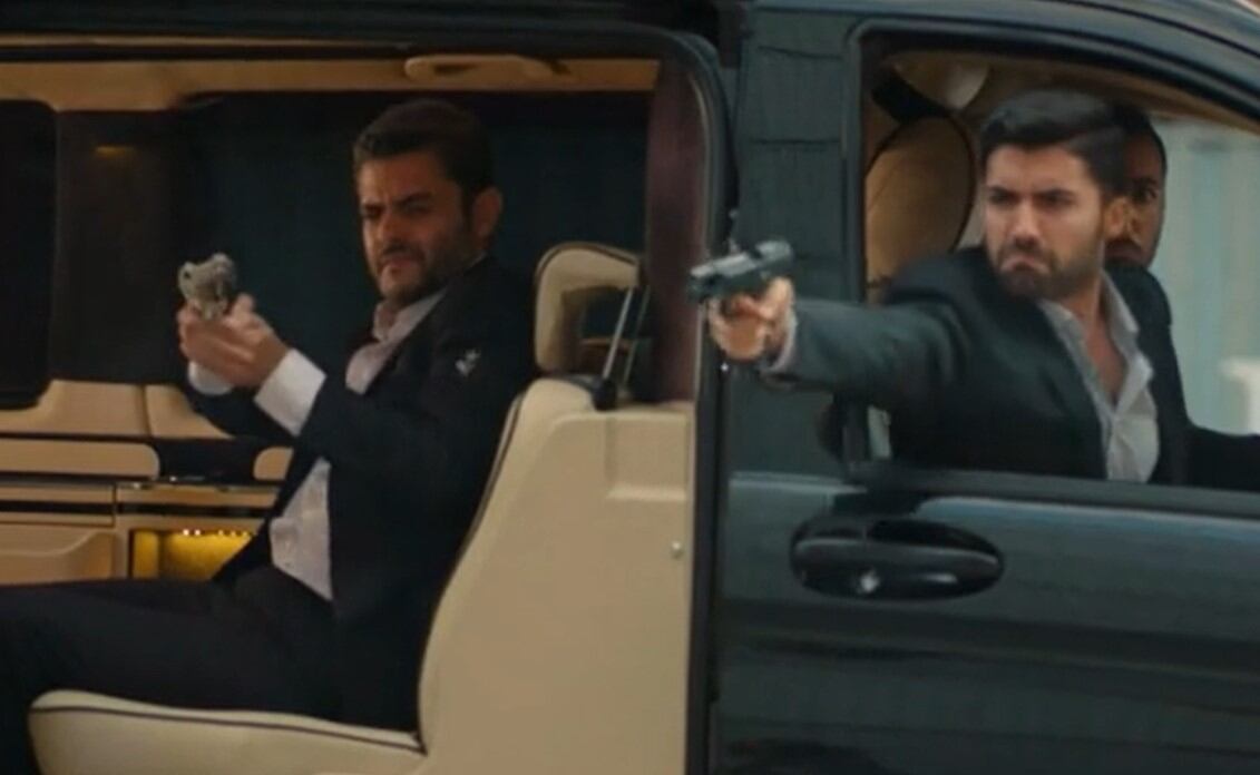 Hombres armados atacan a los presentes (Foto: NG Medya)