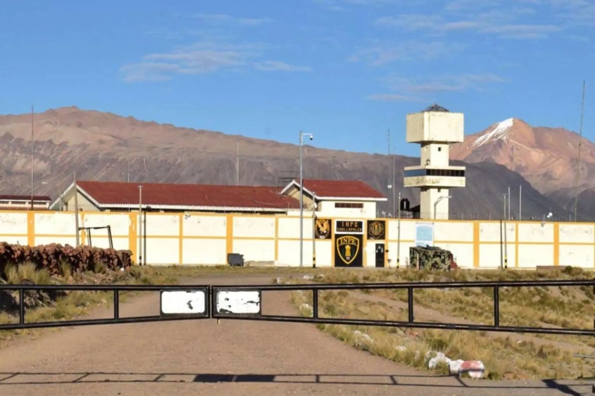 Operativo en penal de Challapalca revela red de comunicación ilícita entre internos. (Foto: INPE)