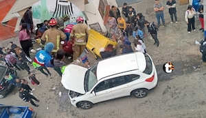 Los Olivos: camioneta atropella a más de 20 personas y arrasa con puestos de comida frente a una universidad | VIDEO