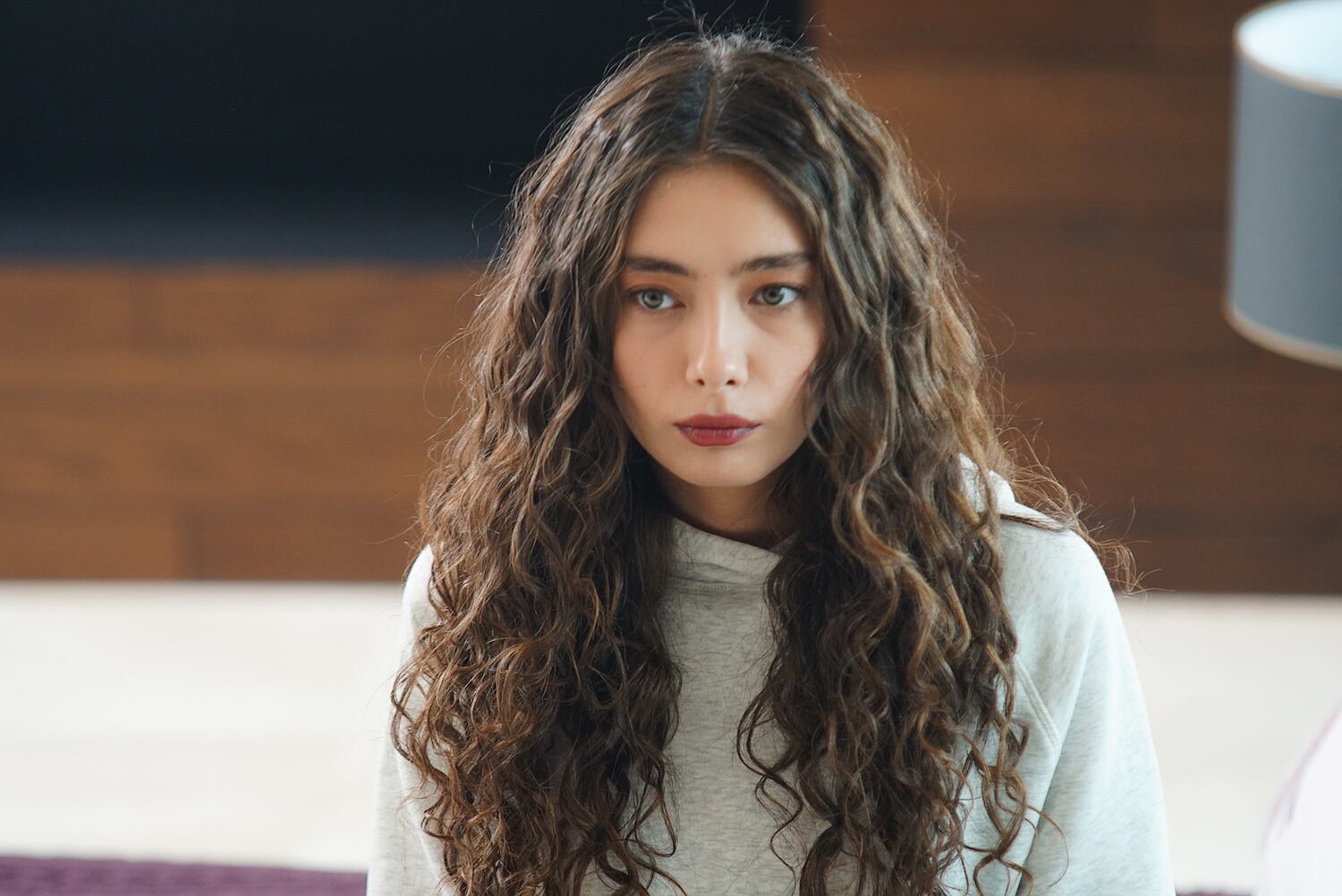 Neslihan Atagül interpretó a Nare en “La hija del embajador” (Foto: Inter Medya)