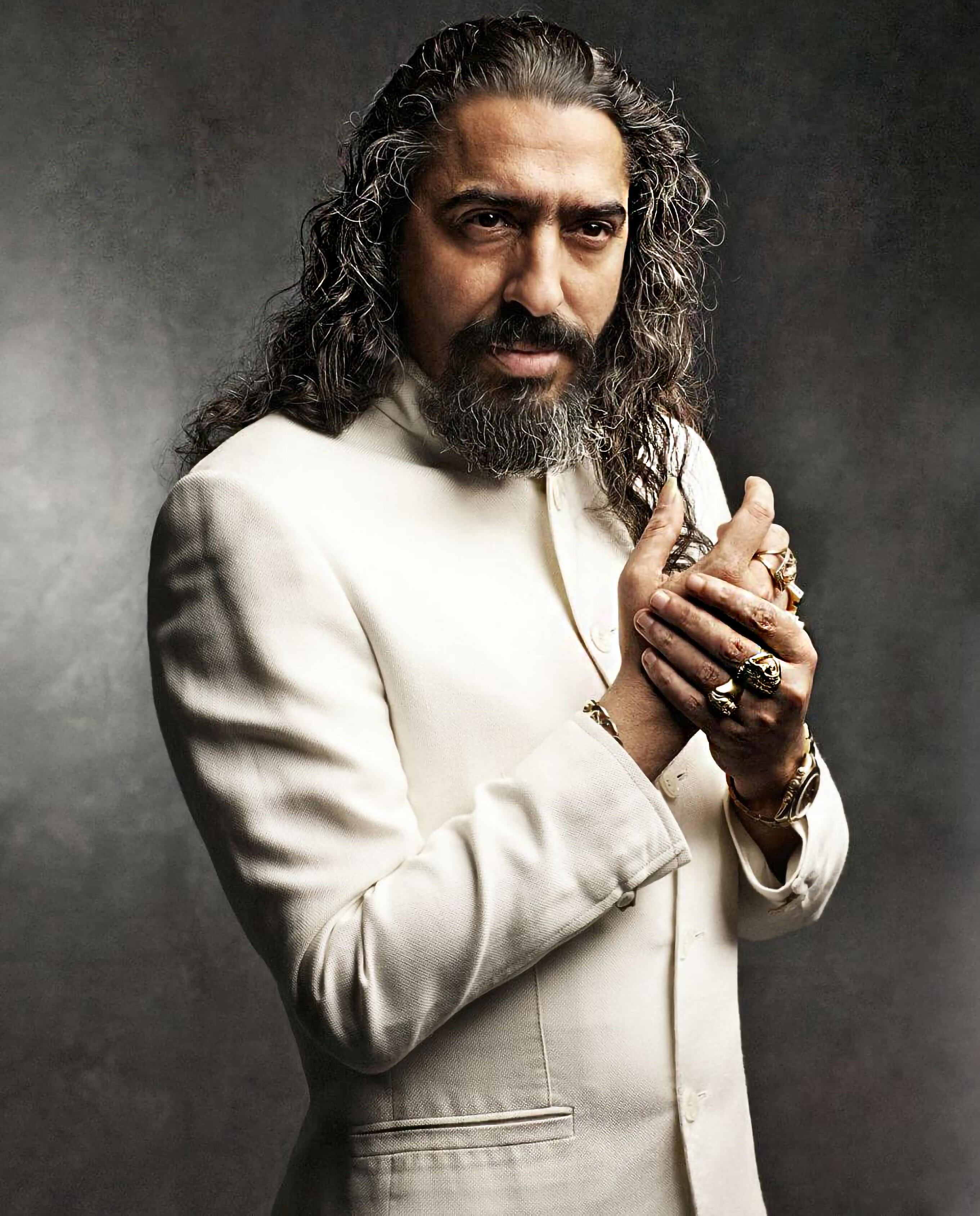 Cantor de flamenco espera hacer una incursión en la música peruana.