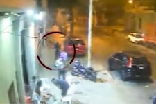 Sicarios matan a balazos a dos amigos en plena fiesta de Navidad en La Victoria: Fuertes imágenes