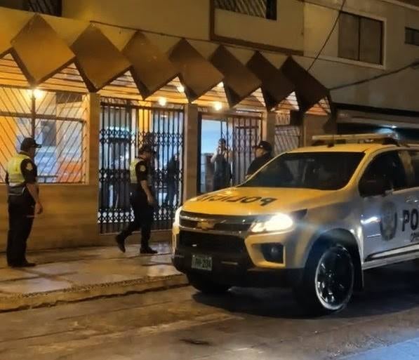 Policía de La Perla investiga el caso. (Captura redes)