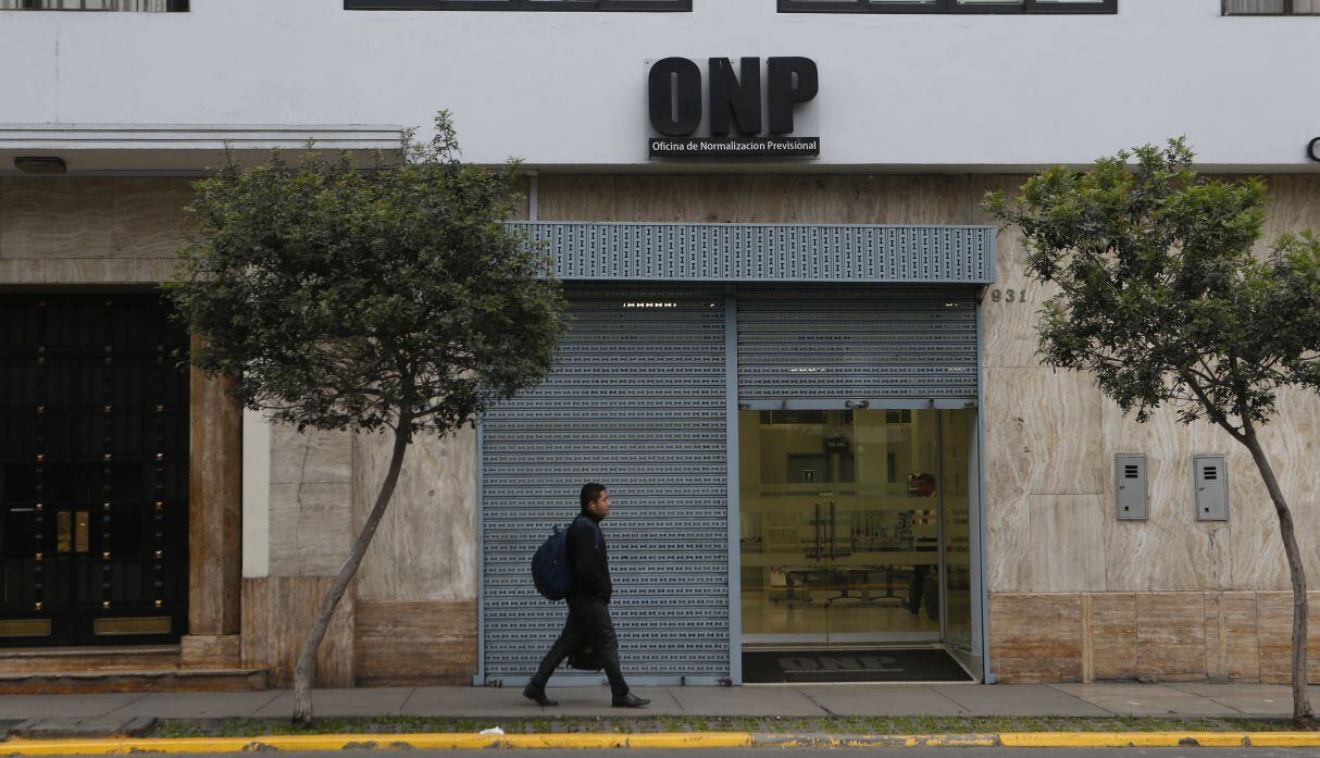 Para muchos el retiro de fondos de la ONP es inconstitucional. (Foto: GEC)