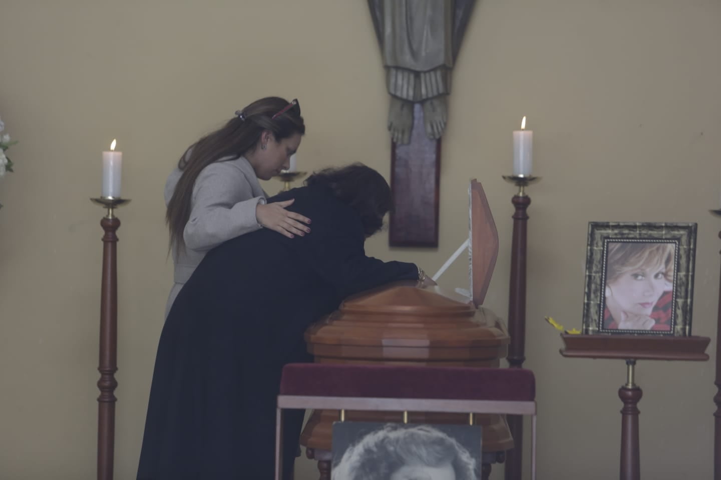 Lima, sábado 27 de setiembre del 2025. Familiares y amigos despiden a la actriz Camucha Negrete en la capilla Virgen de Fátima | Fotos: Violeta Ayasta/@photo.gec
