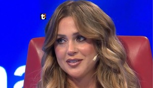 Ducelia Echevarría llora al contar el DURO TRABAJO que hizo al llegar a Lima: “Me daban 10 soles”