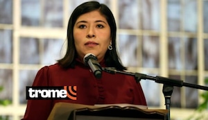 Betssy Chávez seguirá recibiendo su sueldo pese a que fue suspendida en el Congreso