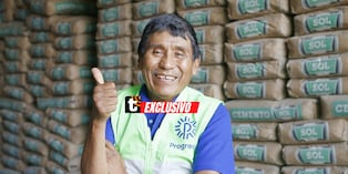 Don Dionisio transformó la necesidad de su barrio en la oportunidad para crear su ferretería y sostener a su familia. Foto: César Campos / Exclusivo Trome.