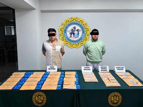 Arequipa: Caen 2 de mafia de clonación y comercialización de documentos vehiculares falsificados