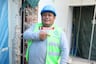 “Cemento Sol garantiza construcciones seguras”, afirma maestro de obra con 30 años de experiencia
