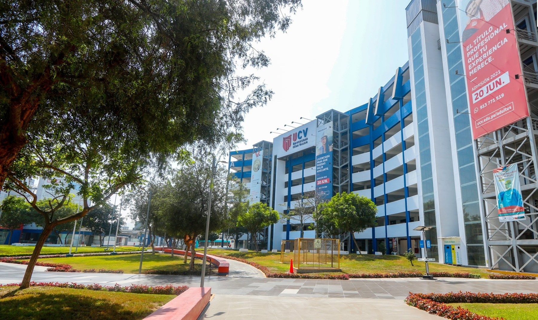 Universidad César Vallejo, sede Los Olivos (UCV)