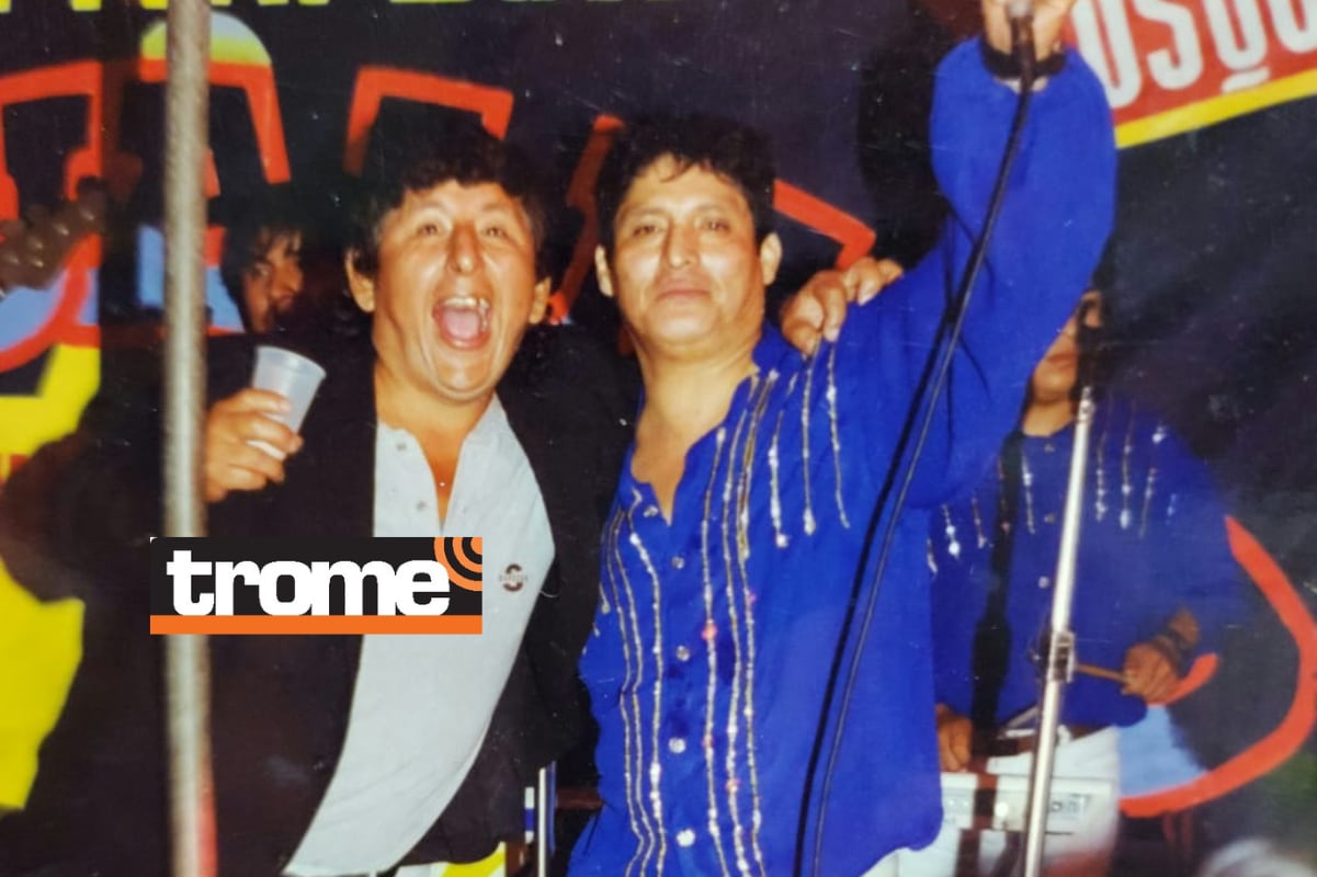 Pascualillo Coronado compartiendo con "Chacal", hermano de "Papá Chacalón". Foto: Archivo personal